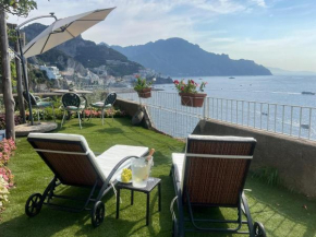 Appartamento di RAPHAEL con discesa privata al mare